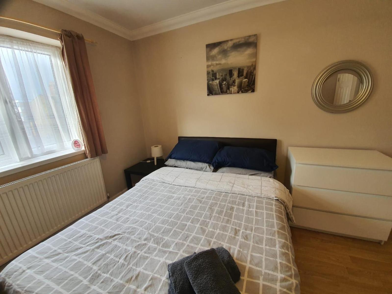 Eastwood Rooms Goodmayes Dış mekan fotoğraf